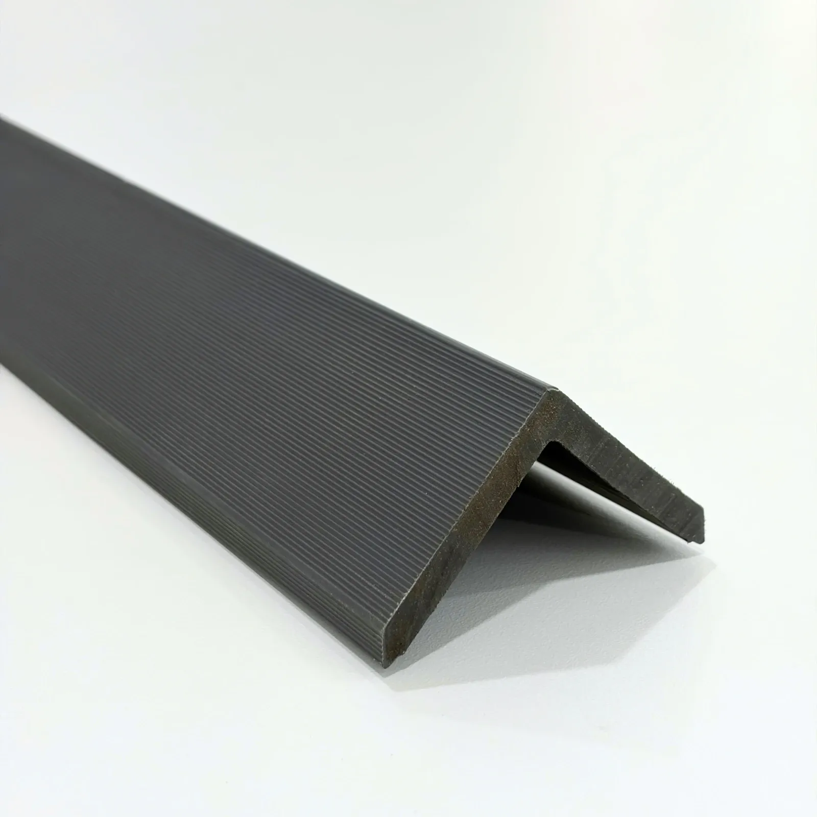 Angulo para decking exterior WPC — Light Gray