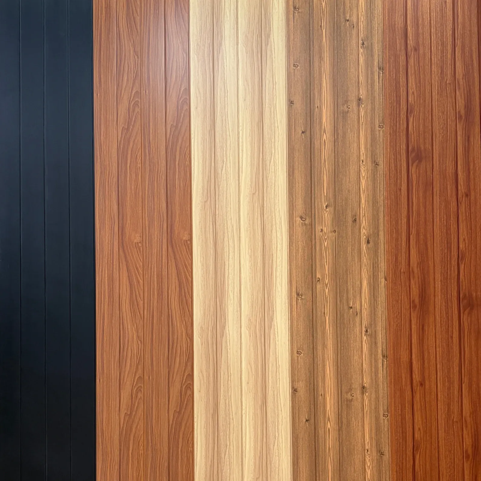 Duela machimbrada interior WPC — Negro Mate