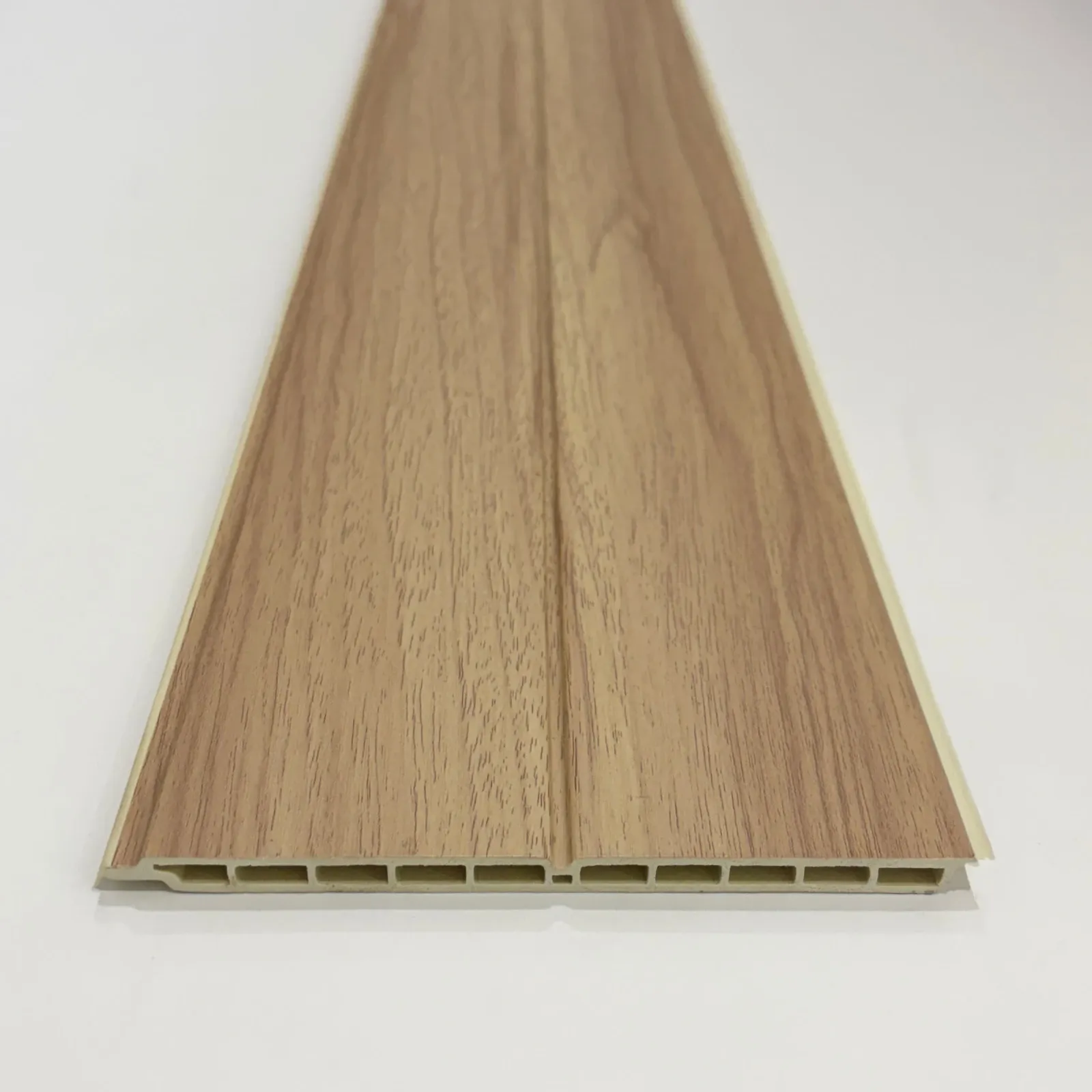 Duela machimbrada interior WPC — Roble Claro