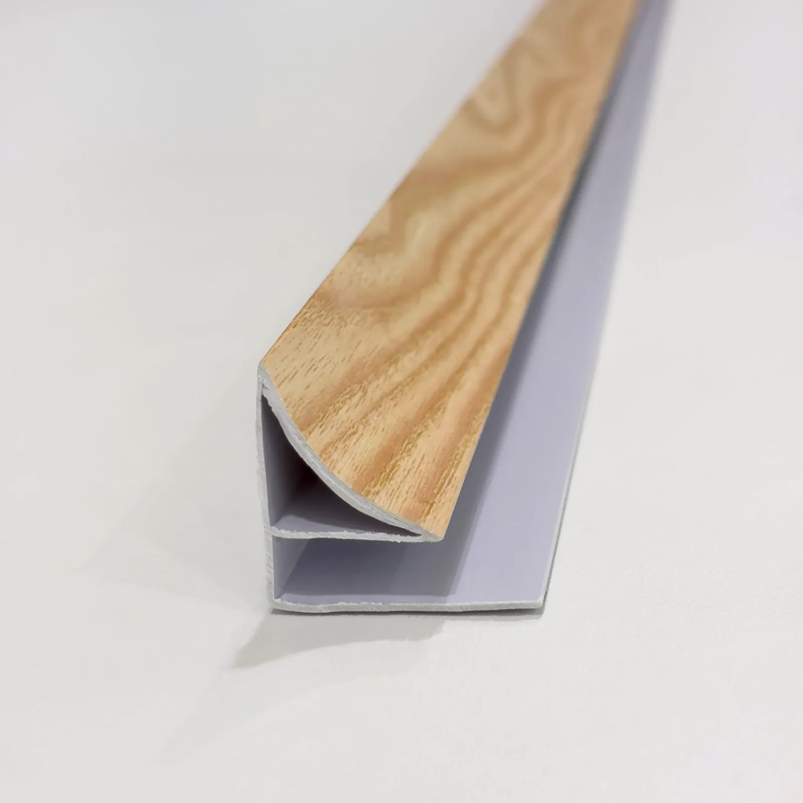 Esquinero interior — Maple Natural