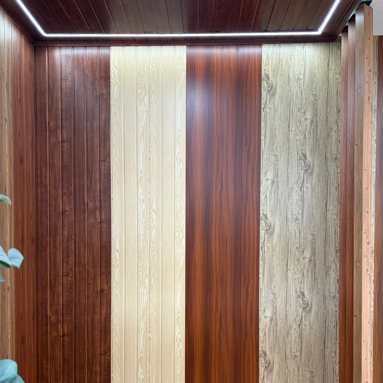 Laminado de PVC
tipo madera — Nogal Imperial