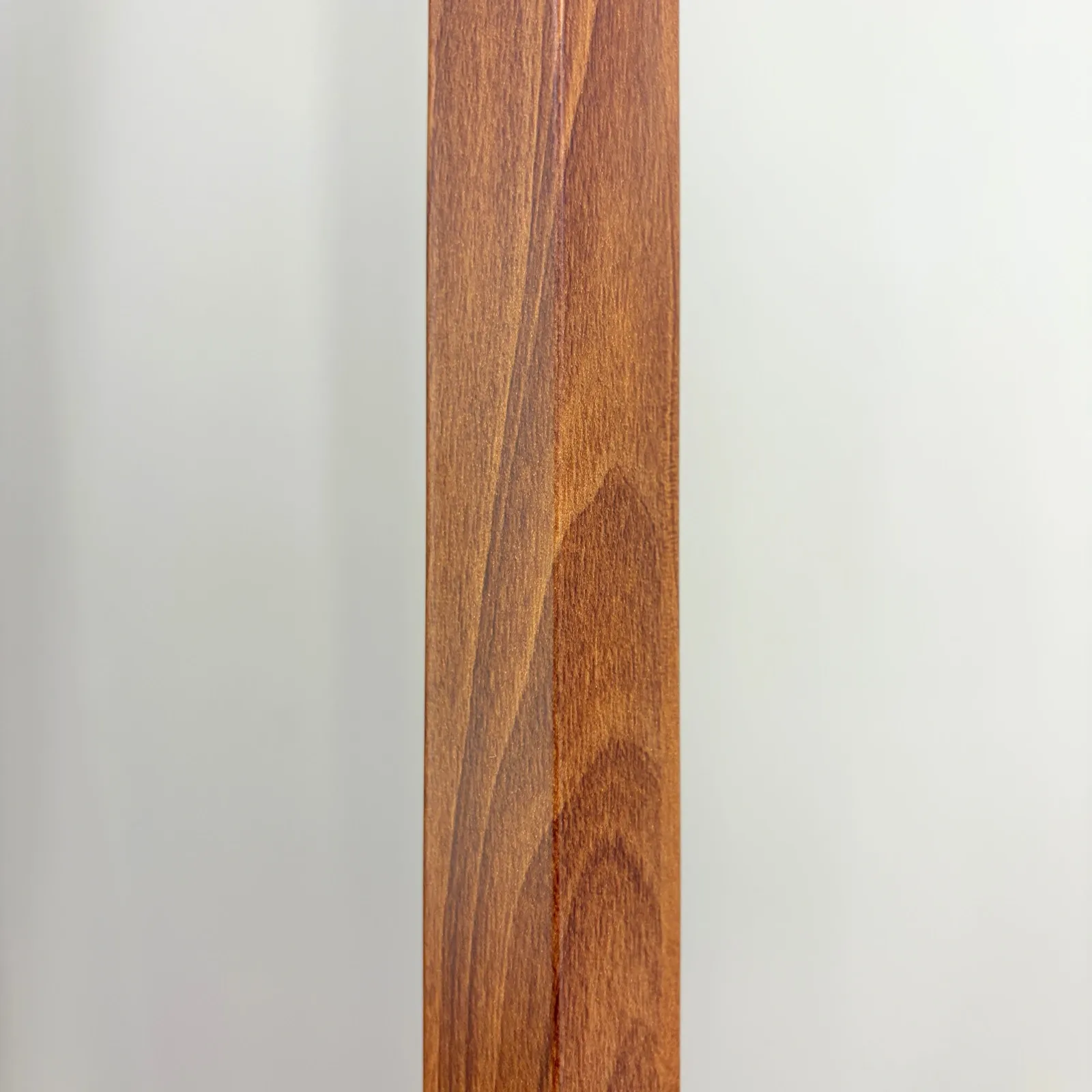 Angulo para lambrin interior WPC 2.90m — Roble natural