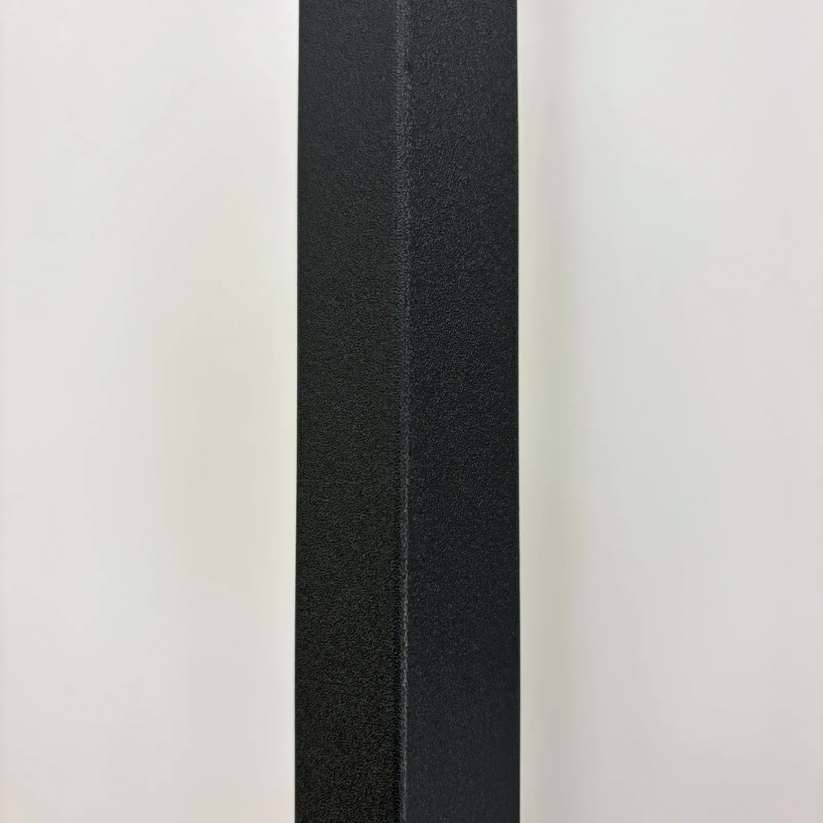 Angulo para lambrin interior WPC 2.90m — Negro Mate