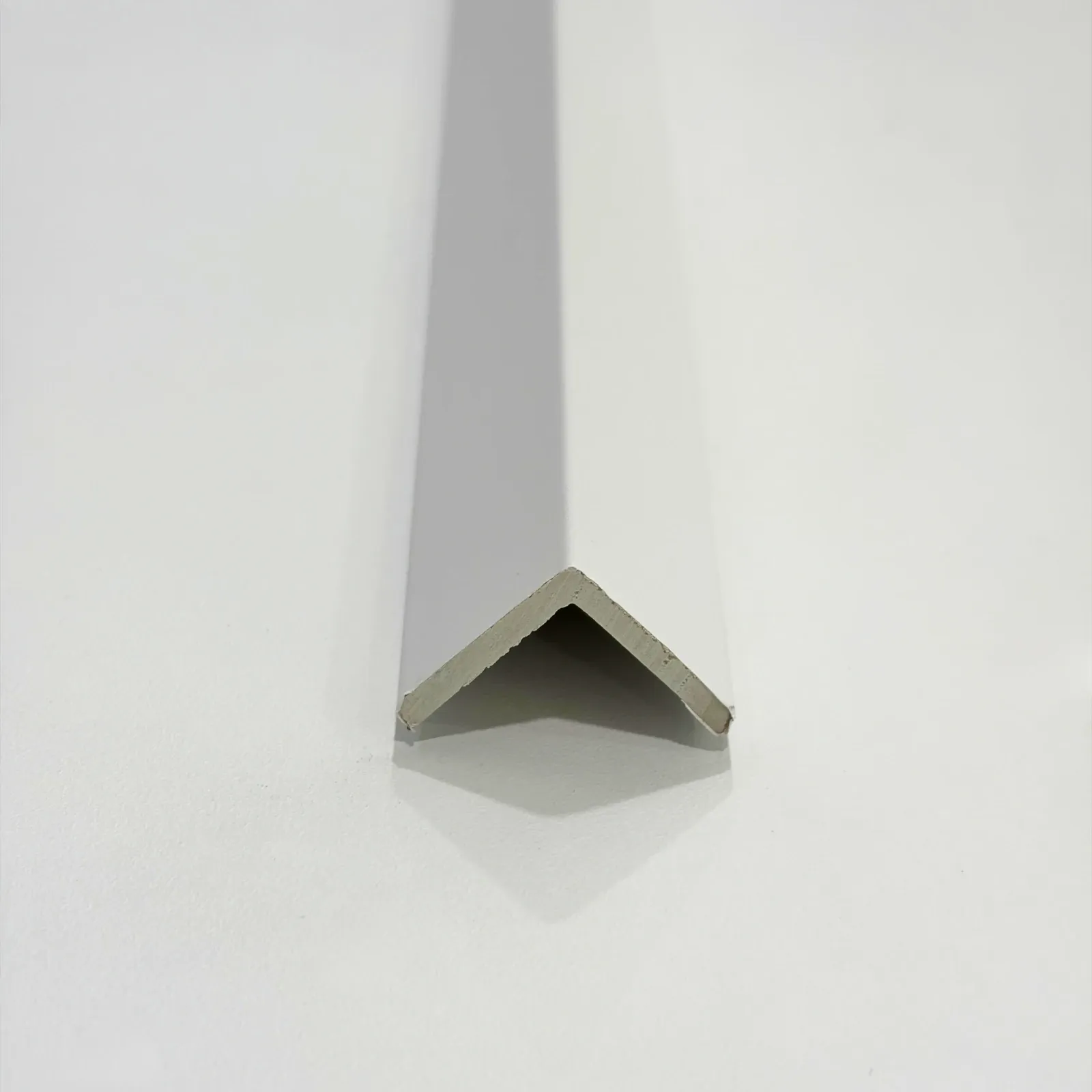 Angulo para lambrin interior WPC 2.90m — Blanco Mate