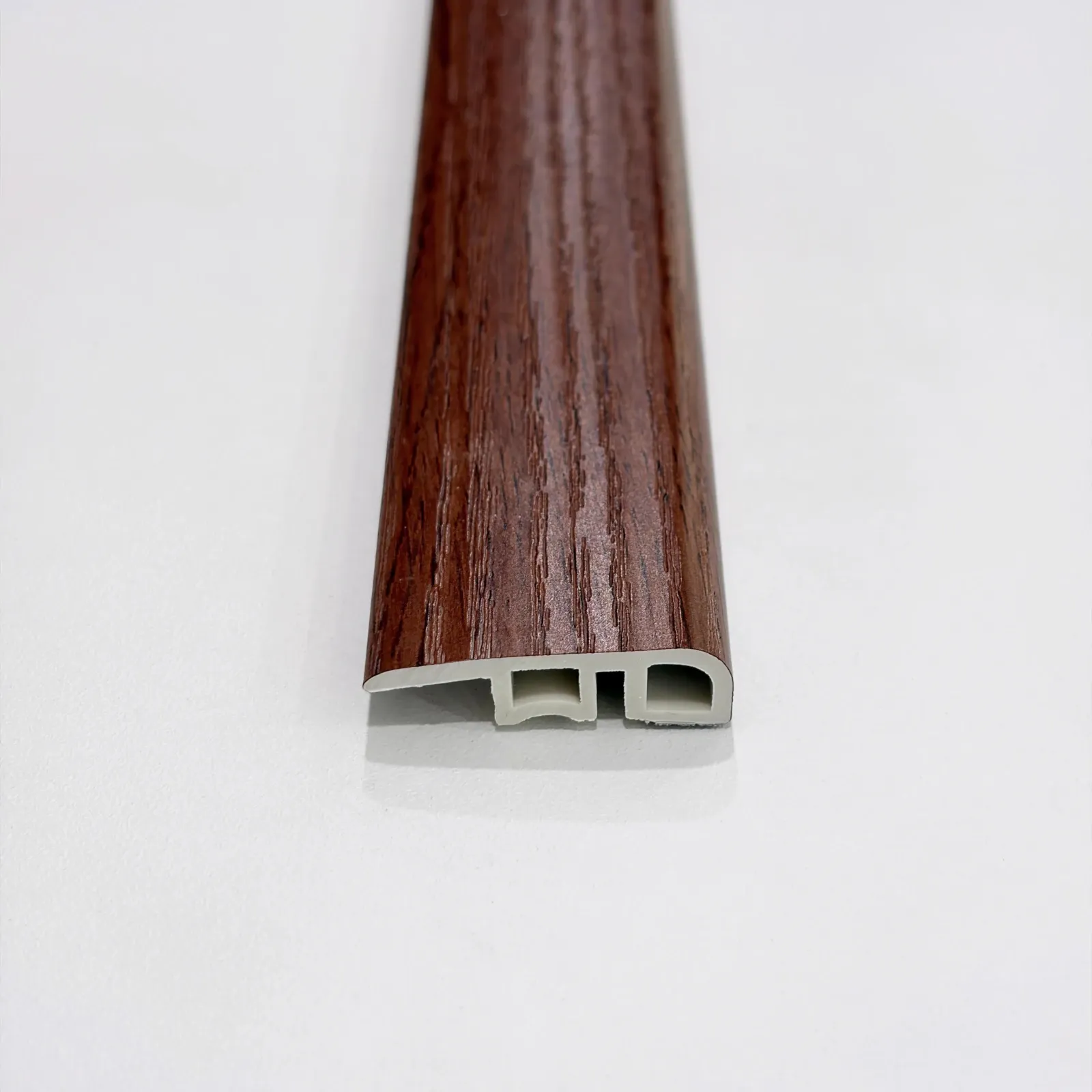 Perfil Remate — Caoba Natural