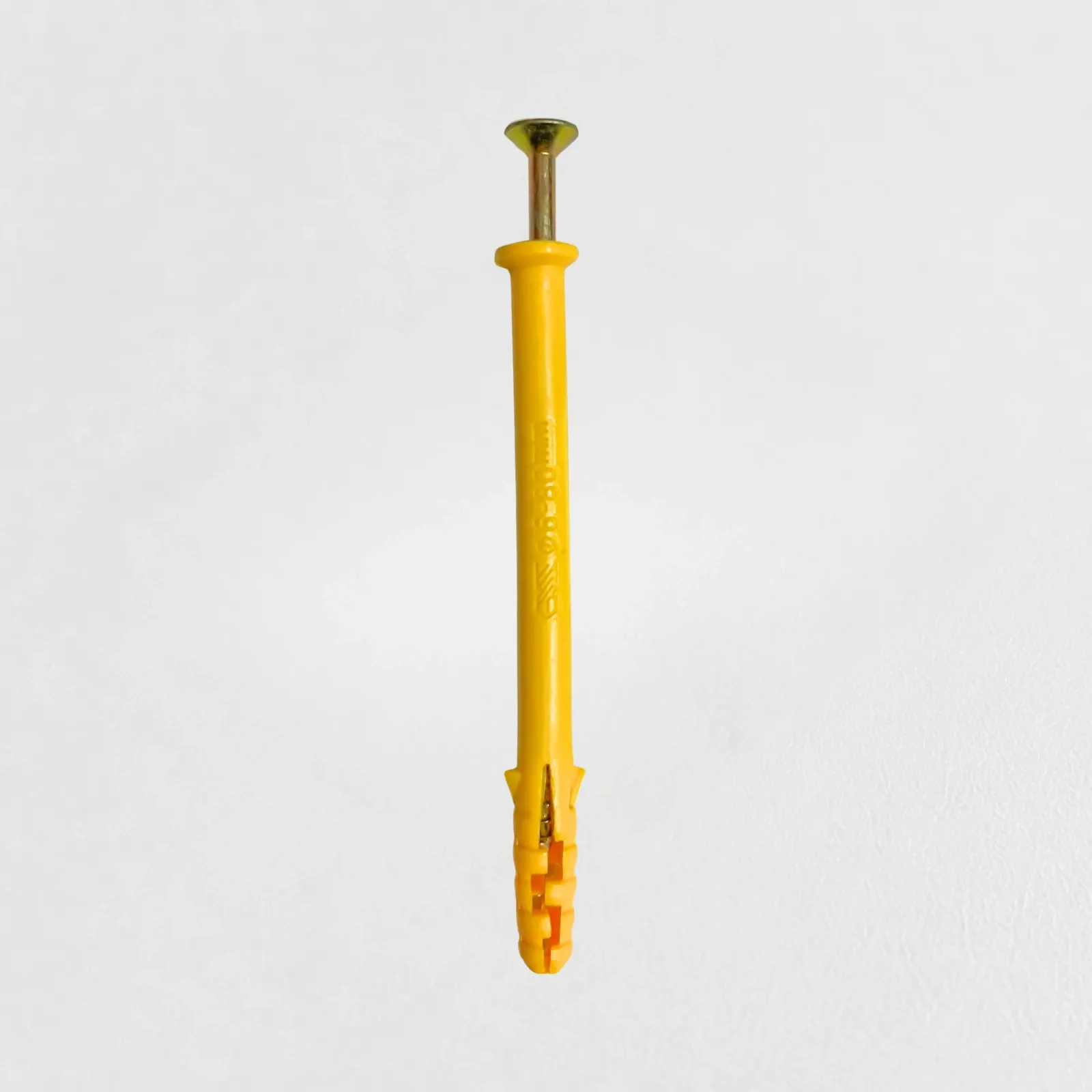 Tornillo de expansión con taquete (de soporte a concreto) — Tornillo de expansión con taquete (de soporte a concreto)